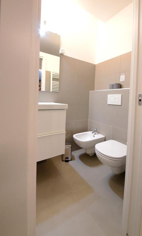 Affittacamere Smile Accomodation Aosta Exterior foto